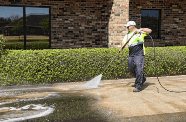 commercial concrete cleaning in huntsville